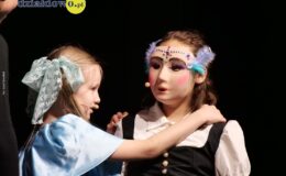 Z nutą refleksji ale też i na wesoło – dwa przedstawienia w Miejskim Domu Kultury