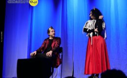 Z nutą refleksji ale też i na wesoło – dwa przedstawienia w Miejskim Domu Kultury