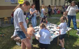 Wspólna zabawa i integracja – Piknik Rodzinny w Przedszkolu w nr 1