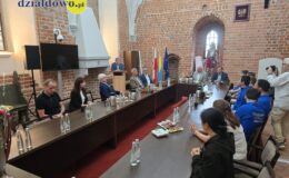 KS Dekorglass Działdowo w Urzędzie Miasta podsumował sezon 2025/26