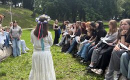 Nie znalazłeś kwiatu paproci. Nic nie szkodzi, mogłeś zrobić go samemu
