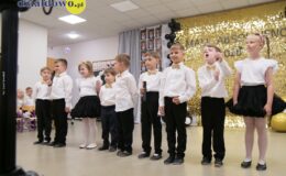 Mali Absolwenci żegnają Przedszkole nr 4