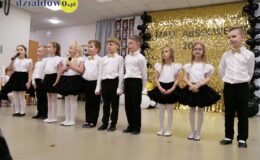 Mali Absolwenci żegnają Przedszkole nr 4