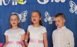 Uroczyste pożegnanie przedszkola przez grupę „Motylki”