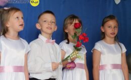 Uroczyste pożegnanie przedszkola przez grupę „Motylki”