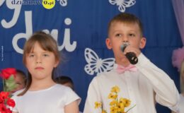Uroczyste pożegnanie przedszkola przez grupę „Motylki”