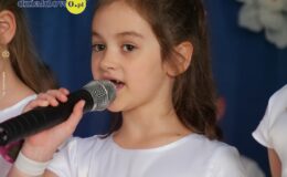 Uroczyste pożegnanie przedszkola przez grupę „Motylki”