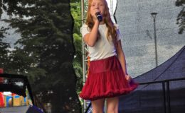 Kosmiczne atrakcje, wstępy i dobra zabawa. Za nami Piknik Rodzinny „Bezpieczne Wakacje”