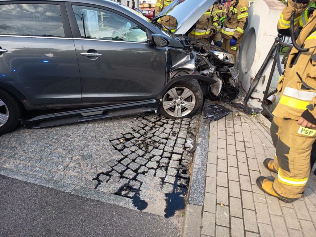 rozbita Kia /fot. policja