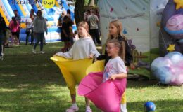 Kosmiczne atrakcje, wstępy i dobra zabawa. Za nami Piknik Rodzinny „Bezpieczne Wakacje”