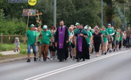 Rekolekcje w drodze. Pielgrzymi z Działdowa wyruszyli na Jasną Górę
