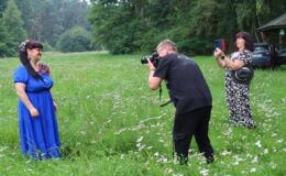 Obiektywem w stronę poezji. Wyjątkowy plener fotograficzny Grupy ISSO i Działdowskiej Kuźni Słowa