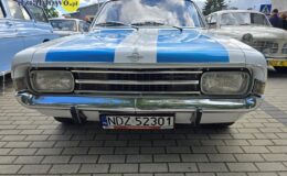 Rekordowa frekwencja i zabytkowe pojazdy. Za nami X jubileuszowy Zlot Pojazdów Zabytkowych i XI Jarmark w Działdowie