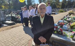Pamięć, która nie wygaśnie. W Działdowie odsłonięto nowy obelisk ku czci Ofiar obozu Soldau