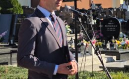 Pamięć, która nie wygaśnie. W Działdowie odsłonięto nowy obelisk ku czci Ofiar obozu Soldau