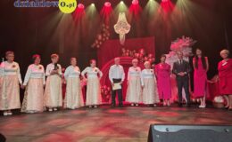 członkowie Klubu Seniora „Senior Plus” oraz Dziennego Domu „Senior Plus” w Działdowie zdobywcy Pucharu Publiczności