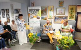 Wieczór pełen poezji i wzruszeń. Promocja tomiku Zofii Hoffer w Miejskiej Bibliotece Publicznej
