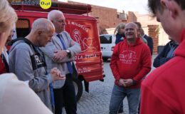 Żukiem z Krakowa do Wilna. Wyjątkowa wyprawa wspierająca hospicjum zawitała do Działdowa