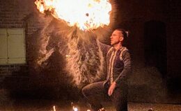 Magia ognia na zamkowym dziedzińcu. Za nami Działdowski Festiwal Ogniowy 2026