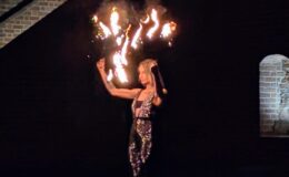 Magia ognia na zamkowym dziedzińcu. Za nami Działdowski Festiwal Ogniowy 2026