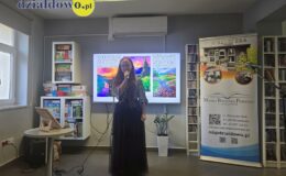 Sztuka, natura i muzyka. Za nami inspirujący wernisaż w bibliotece