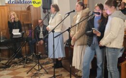 Wieczór Wspomnień i Modlitwy poświęcony Św. Janowi Pawłowi II