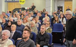 „Pozostaną w naszych wspomnieniach. Spacer po działdowskich cmentarzach” promocja książki i premiera filmu