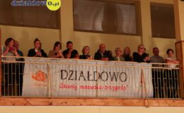 Wielki dzień w „Trójce”. Pierwszoklasiści oficjalnie włączeni w poczet uczniów Szkoły Podstawowej nr 3