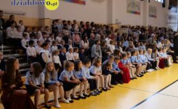 Uroczysty Dzień Edukacji Narodowej i ślubowanie pierwszoklasistów w działdowskiej „Jedynce”