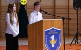 Uroczysty Dzień Edukacji Narodowej i ślubowanie pierwszoklasistów w działdowskiej „Jedynce”