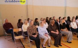 Uroczysty Dzień Edukacji Narodowej i ślubowanie pierwszoklasistów w działdowskiej „Jedynce”