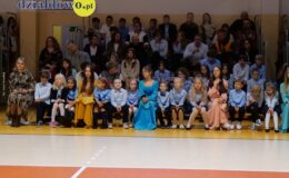 Uroczysty Dzień Edukacji Narodowej i ślubowanie pierwszoklasistów w działdowskiej „Jedynce”