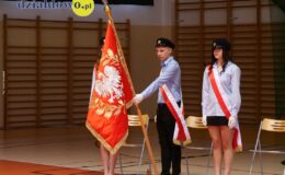 Uroczysty Dzień Edukacji Narodowej i ślubowanie pierwszoklasistów w działdowskiej „Jedynce”