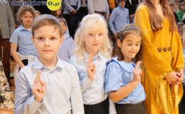 Uroczysty Dzień Edukacji Narodowej i ślubowanie pierwszoklasistów w działdowskiej „Jedynce”